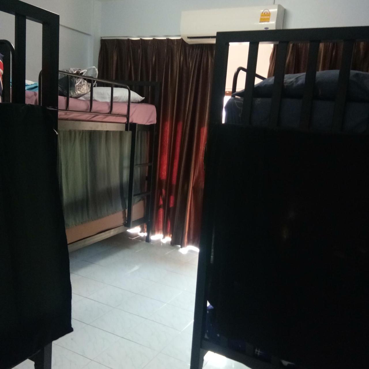 Shady'S Hostel Pattaya Exteriér fotografie
